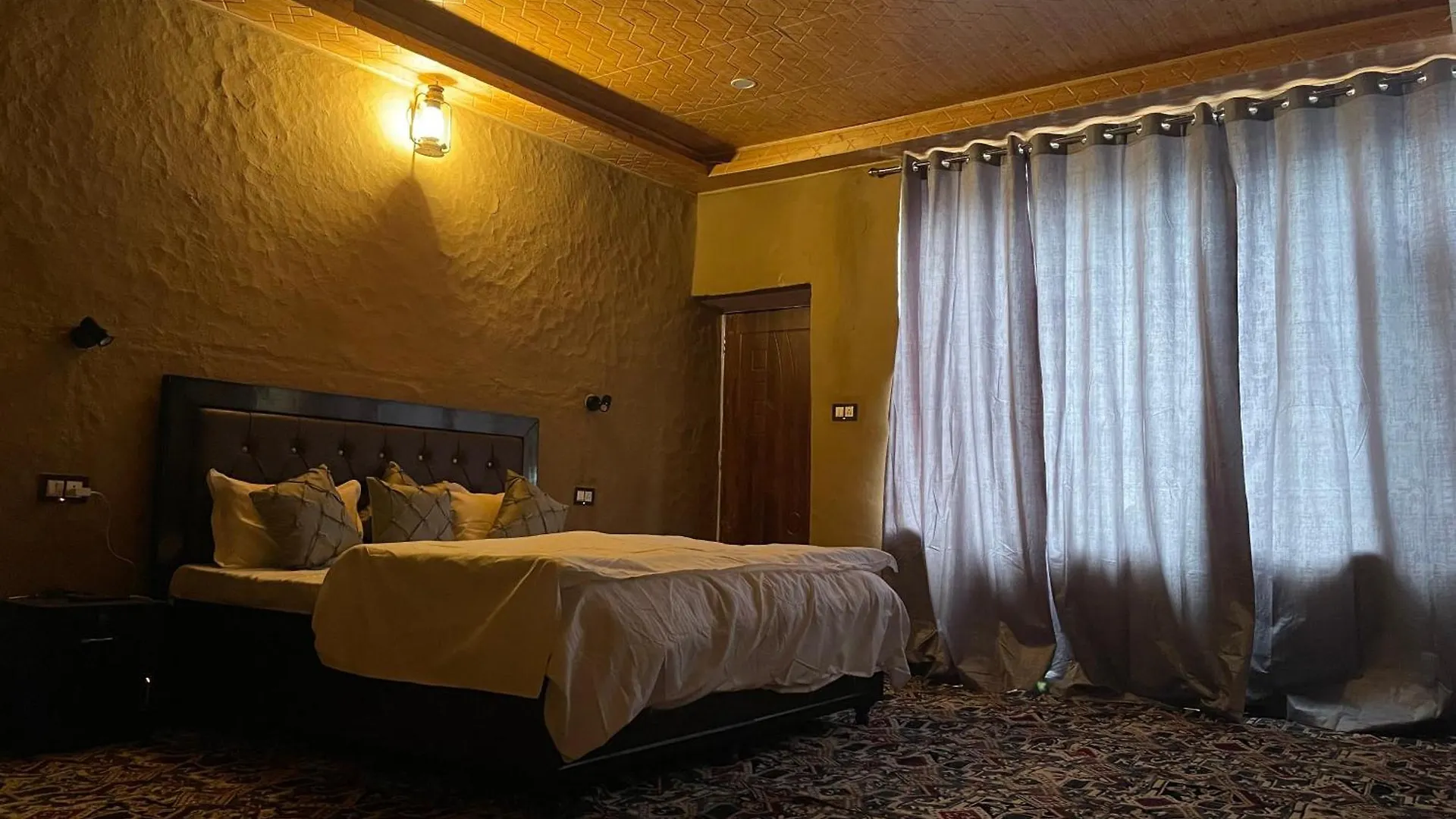 Lodge The Pahadi House Villa Shimla India